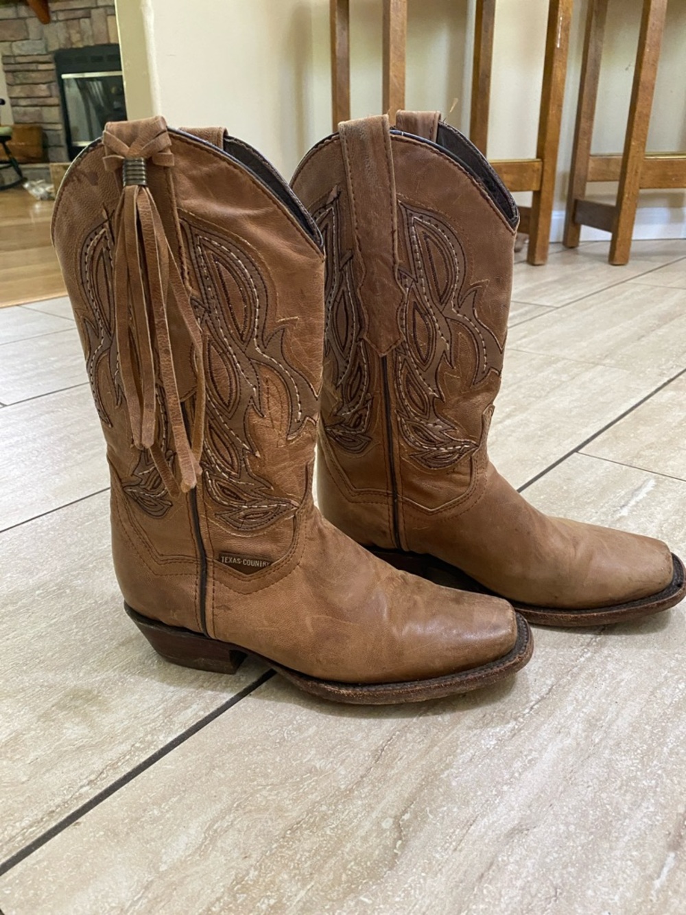 Women's Tan Leather Tassel Western Heeled Boots